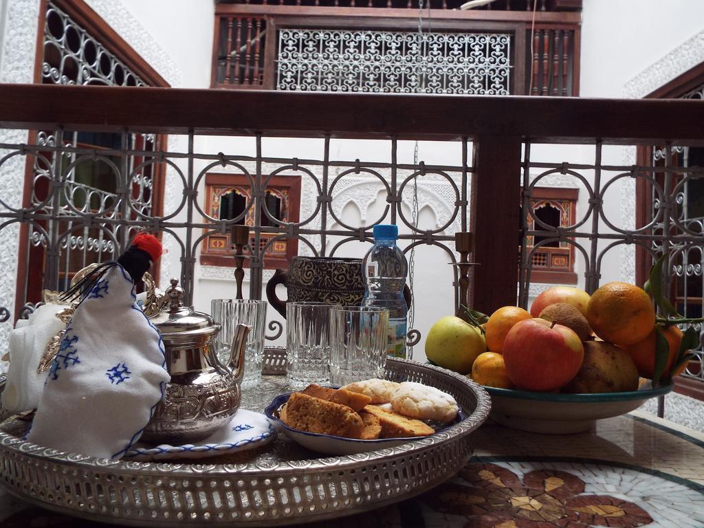 Отель Dar Fes Huda Экстерьер фото